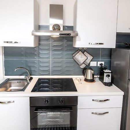 Residenza Il Bell'Antonio Apartment Наполи Екстериор снимка