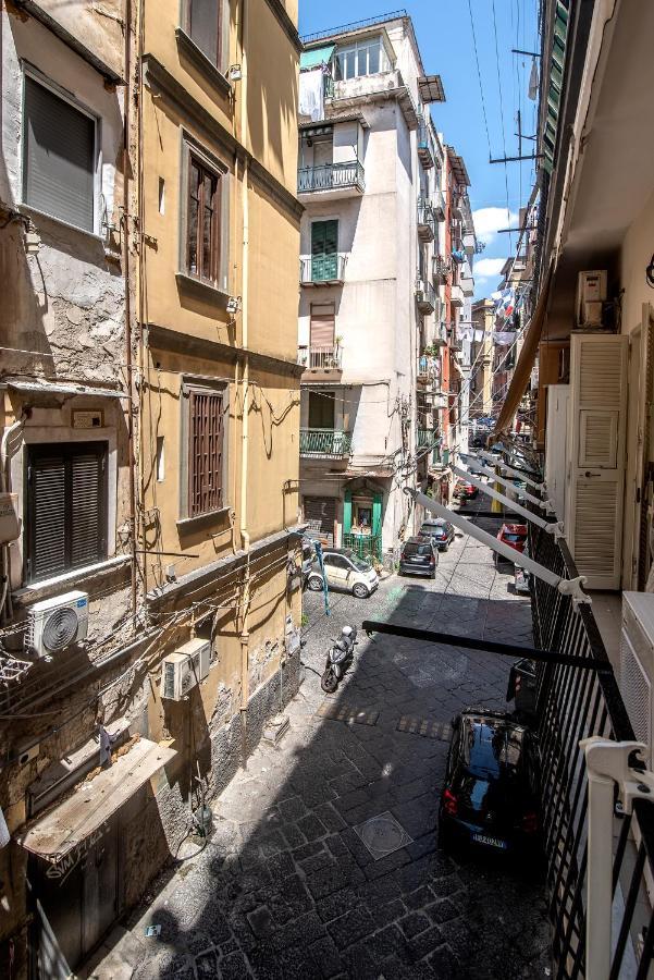 Residenza Il Bell'Antonio Apartment Наполи Екстериор снимка